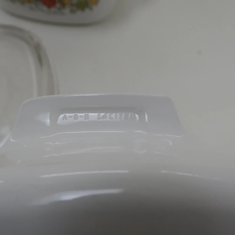 2 CorningWare 3 & 4 Liter Spice Of Life L'Echalote La Marjolaine Le Romarin